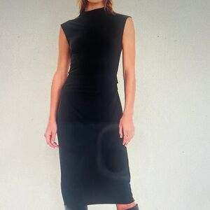 Old Navy ruched midi dress